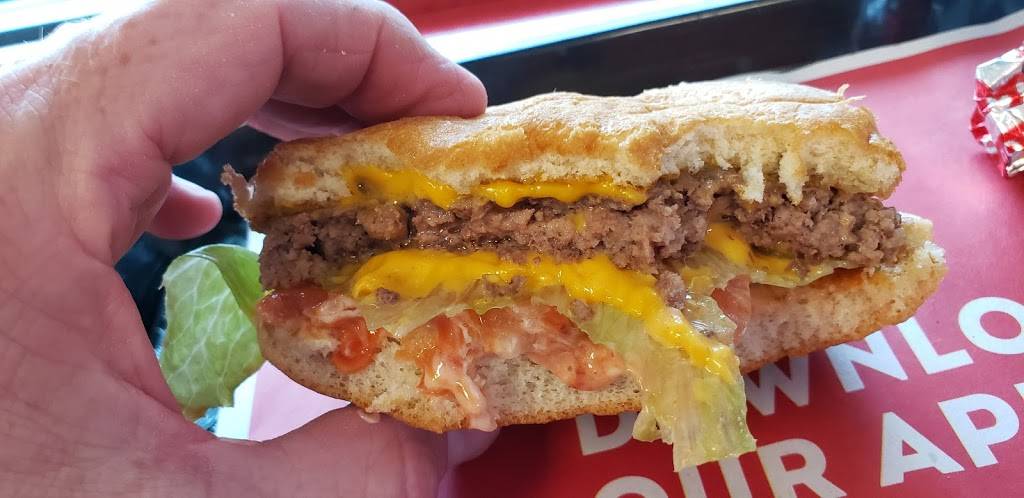 Wendys | restaurant | 750 E Lake Rd S, Palm Harbor, FL 34685, USA | 7277864415 OR +1 727-786-4415