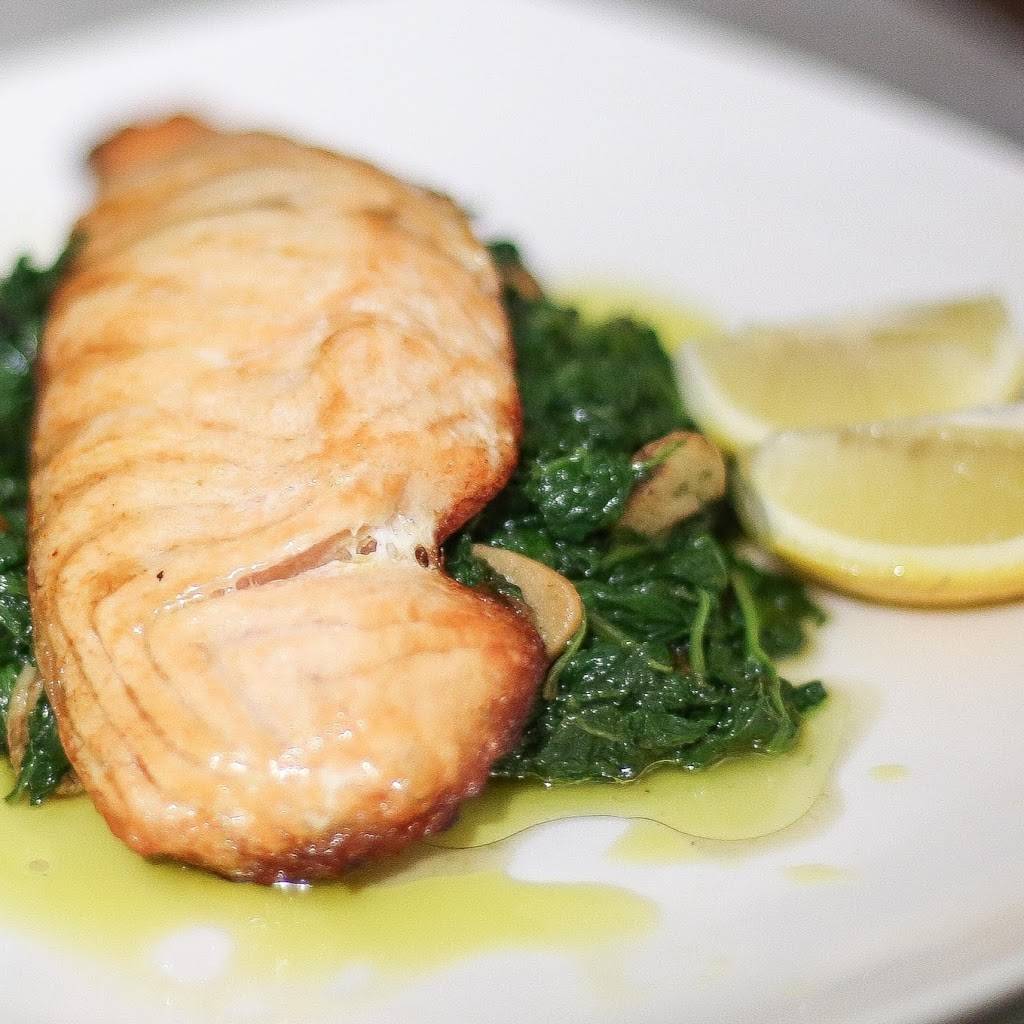 Salvos Pizzabar | restaurant | 1477 York Ave, New York, NY 10075, USA | 6465901925 OR +1 646-590-1925