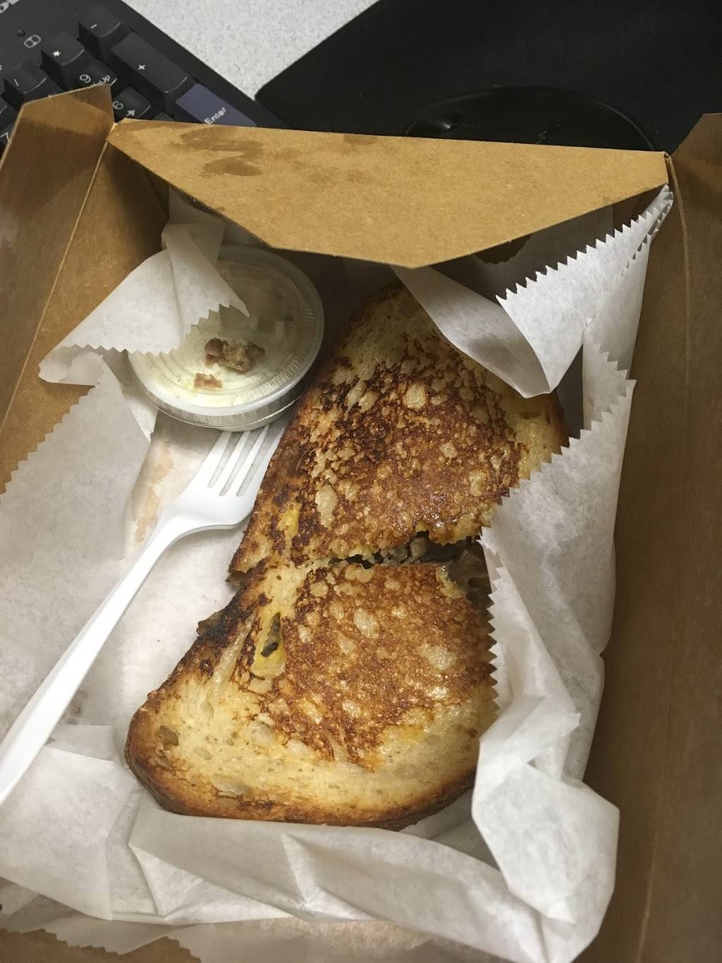 Amazin Melts | restaurant | 235 Main St, New Paltz, NY 12561, USA | 8454192808 OR +1 845-419-2808