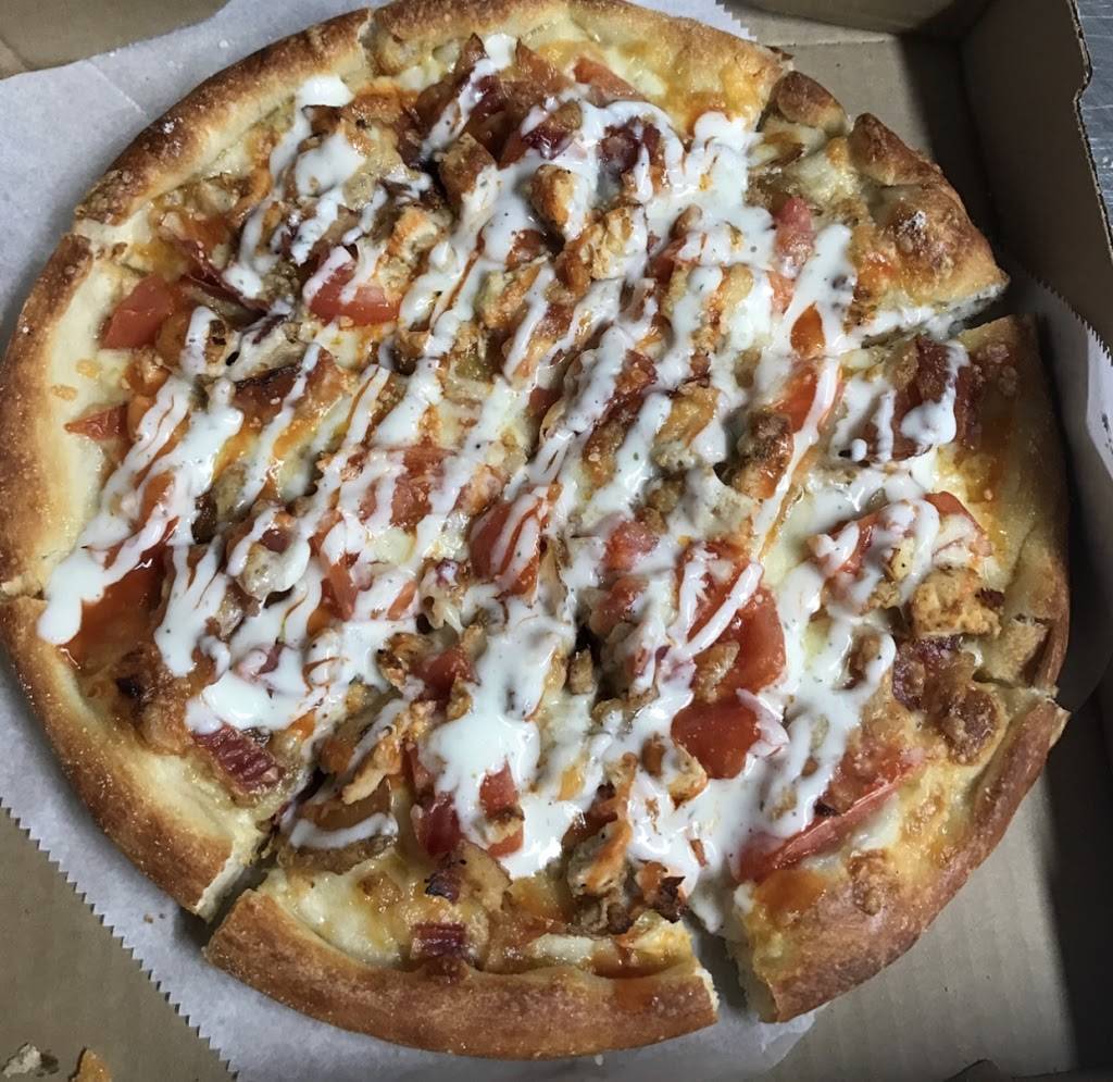 Cuzins Pizza | restaurant | 21 Brook St, Seekonk, MA 02771, USA | 5087616925 OR +1 508-761-6925