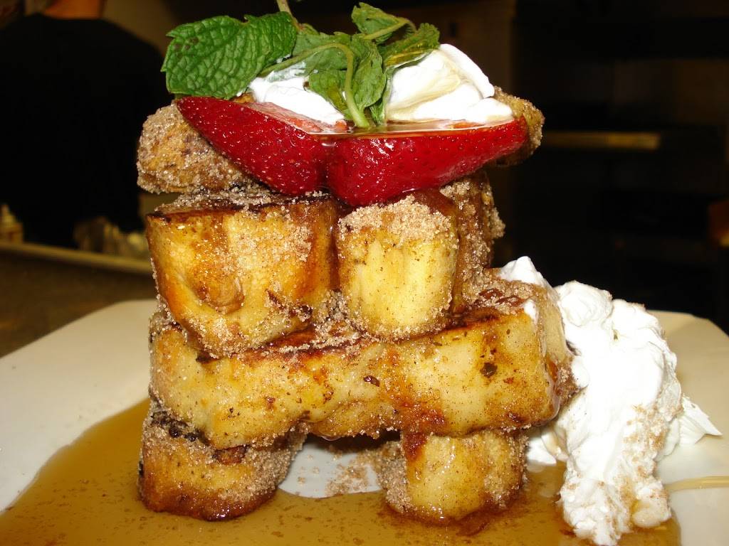 Todo Un Poco | restaurant | 9080 Laguna Main St, Elk Grove, CA 95758, USA | 9166847774 OR +1 916-684-7774