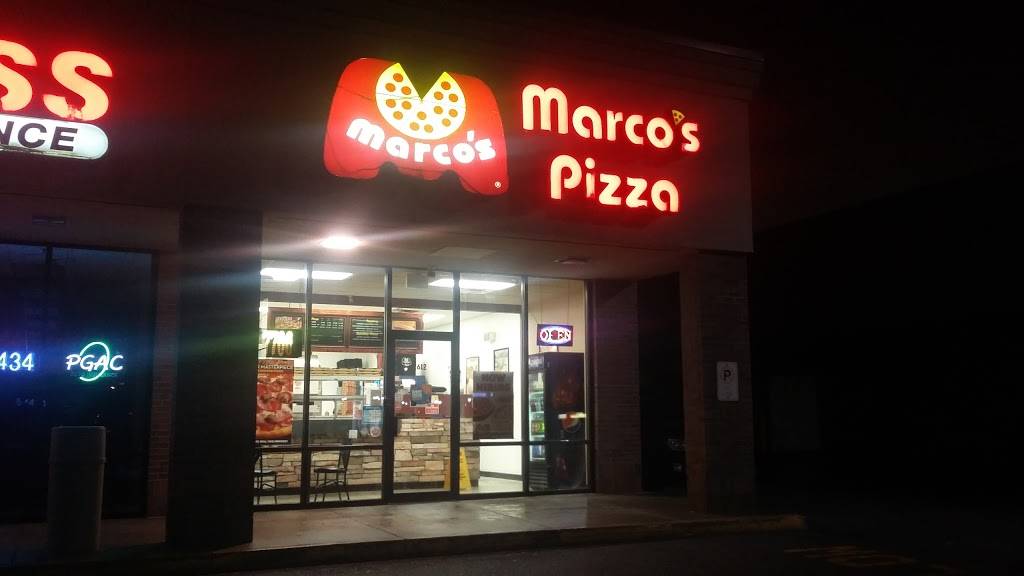 Marcos Pizza | meal delivery | 1612 St Joe Center Rd, Fort Wayne, IN 46825, USA | 2604717700 OR +1 260-471-7700