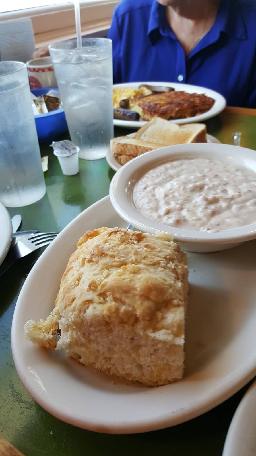 The Ultimate Omelet House | restaurant | 1435 S Ridgewood Ave, Daytona Beach, FL 32114, USA | 3862552006 OR +1 386-255-2006