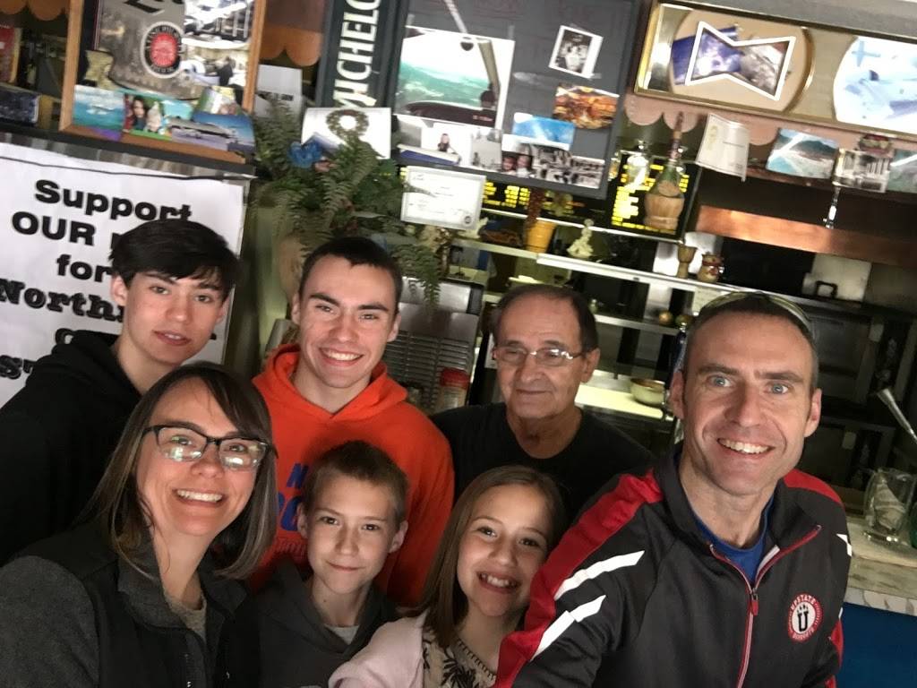 Northfield Pizza House | restaurant | 198 Main St, Northfield, MA 01360, USA | 4134985000 OR +1 413-498-5000