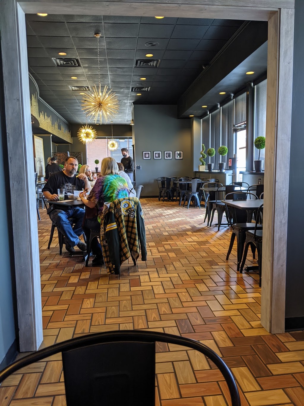 Urban Modern Kitchen | restaurant | 800 E Wisconsin Ave, Appleton, WI 54911, USA | 9203640113 OR +1 920-364-0113