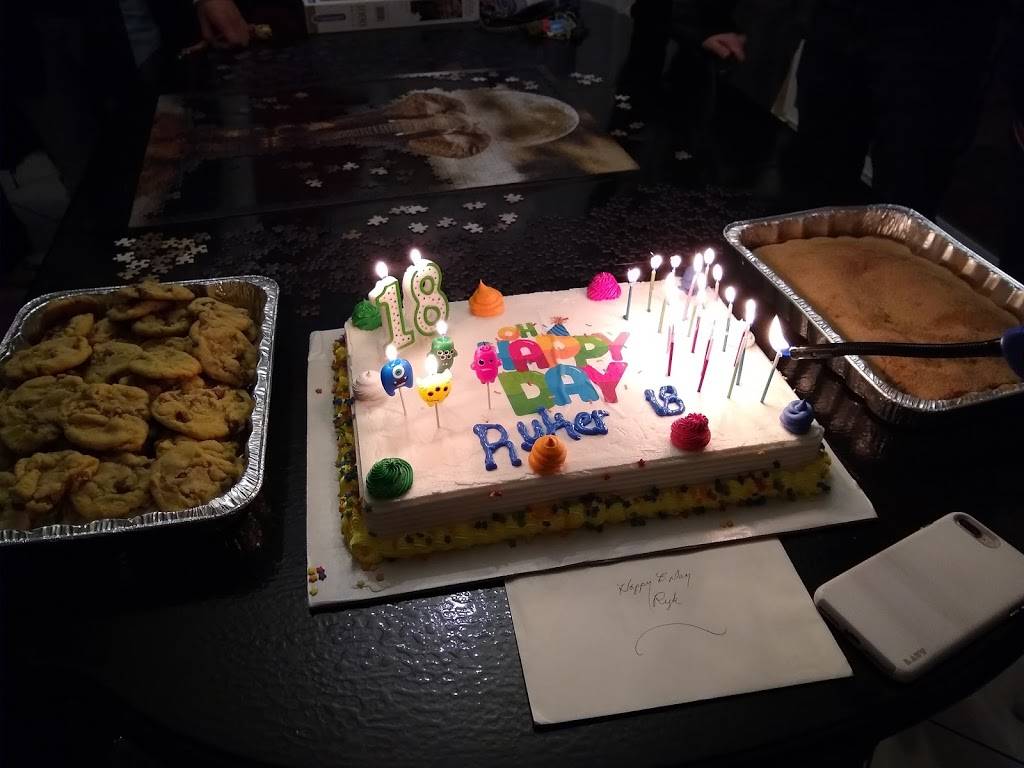 Dairy Queen Grill & Chill | restaurant | 395 E Davis Dr, Terre Haute, IN 47802, USA | 8122349653 OR +1 812-234-9653