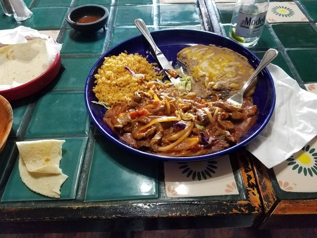 El Guajillo | Mexican Restaurant | restaurant | 12725 SW Pacific Hwy, Tigard, OR 97223, USA | 5033725556 OR +1 503-372-5556