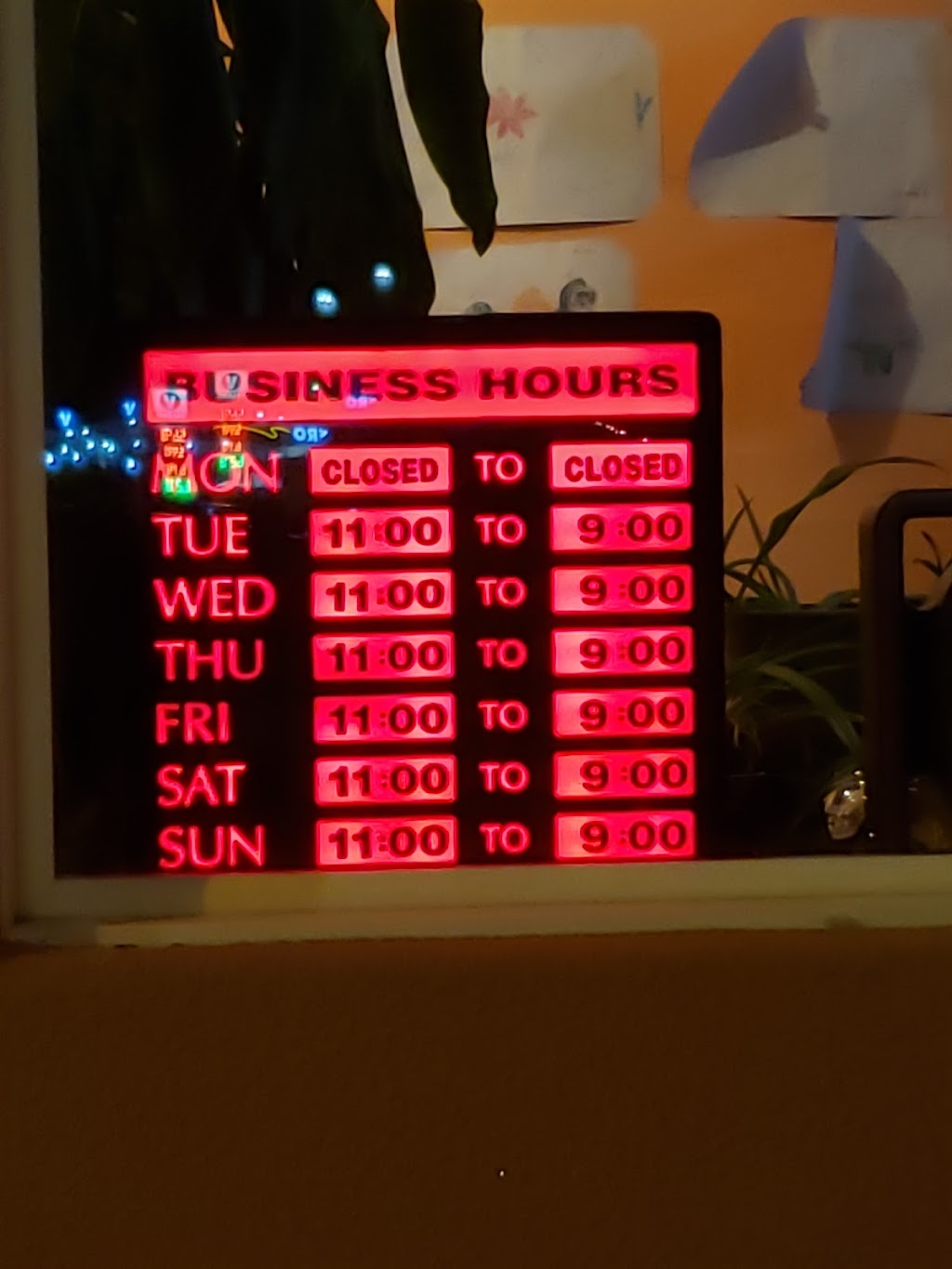 El Marques Mexican Restaurant | restaurant | 348 N Main St, Tonopah, NV 89049, USA | 7754823885 OR +1 775-482-3885