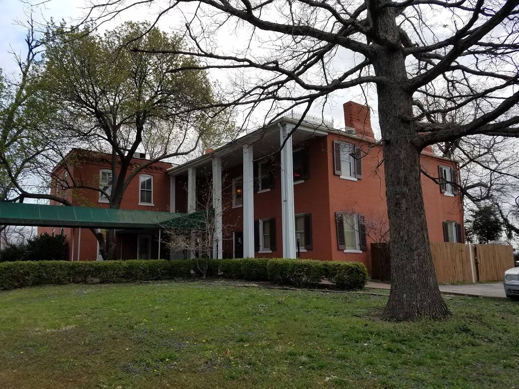 Bissell Mansion Restaurant & Dinner Theatre | restaurant | 4426 Randall Pl, St. Louis, MO 63107, USA | 3145339830 OR +1 314-533-9830