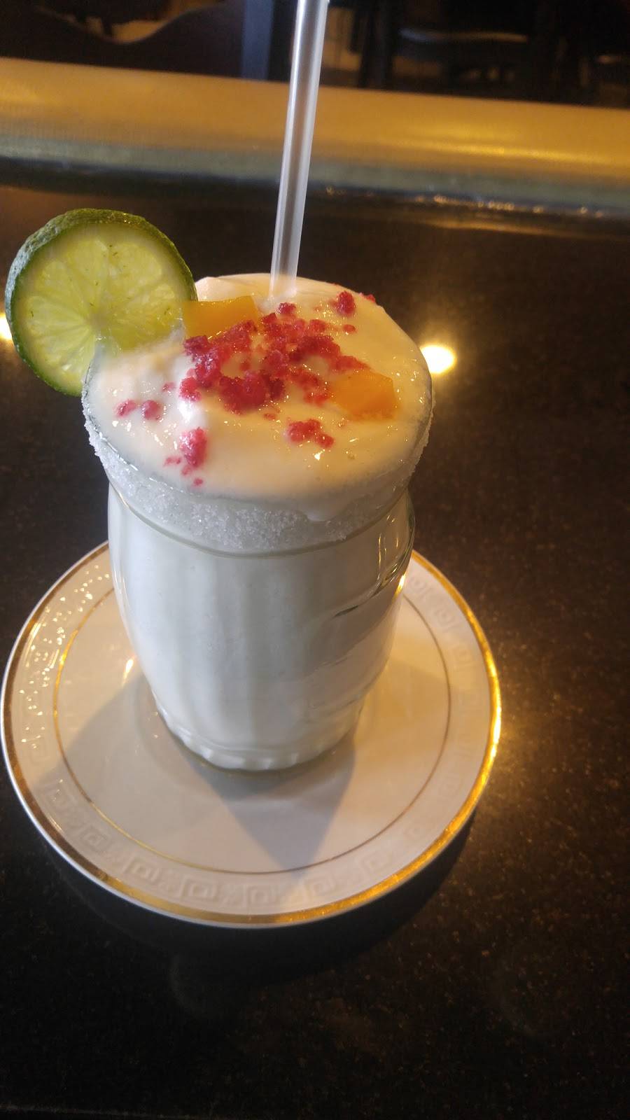 El Pin Pollo | restaurant | 392 Woodward Ave, Ridgewood, NY 11385, USA | 7185763403 OR +1 718-576-3403