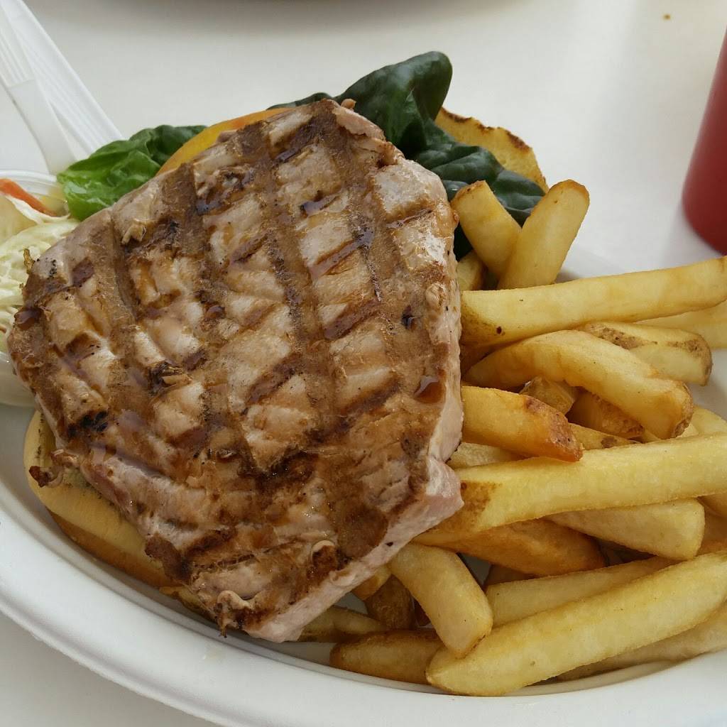 Clam Bar At Napeague | restaurant | 2025 Montauk Hwy, Amagansett, NY 11930, USA | 6312676348 OR +1 631-267-6348