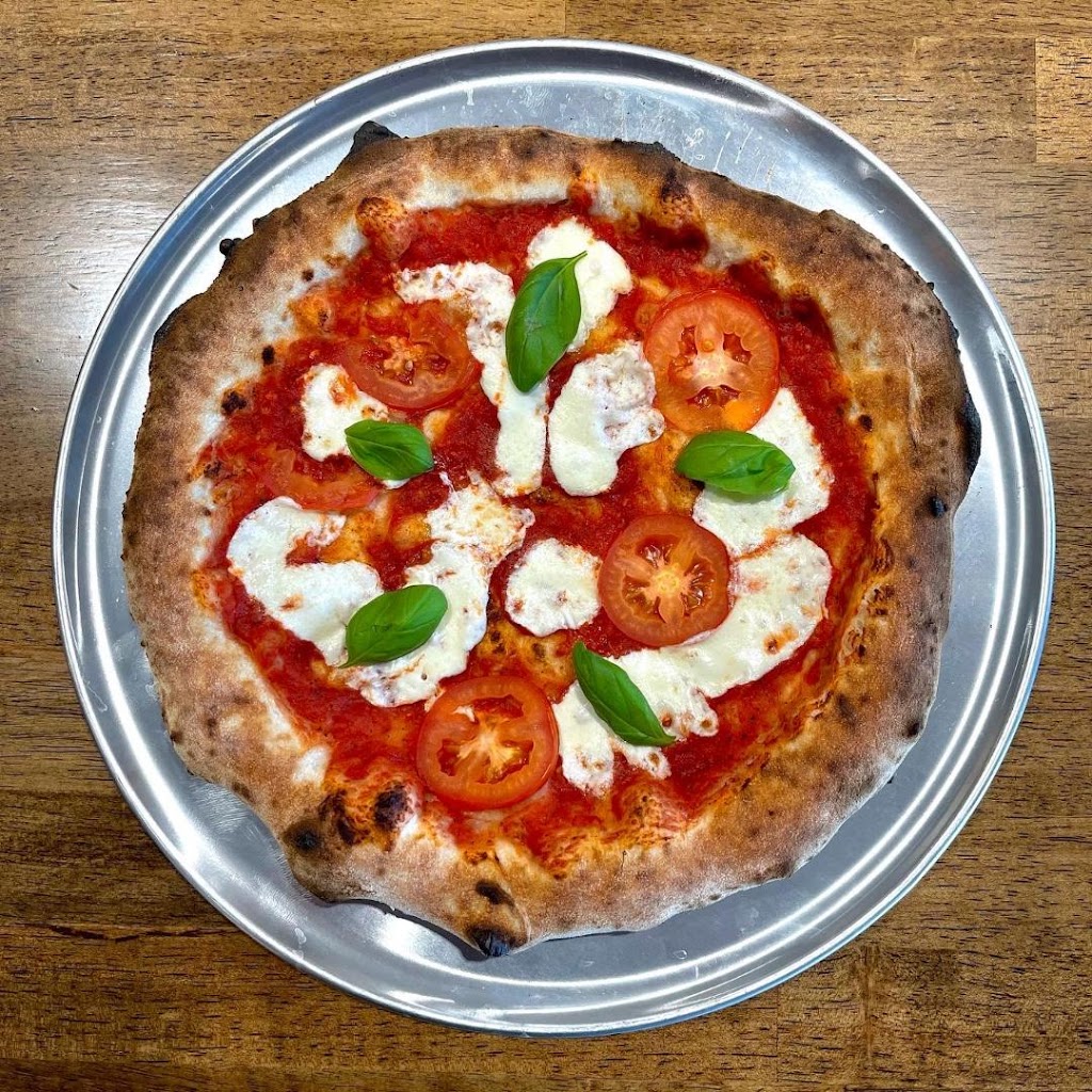 Pizzeria Del Sol | restaurant | 3010 S 99th Ave, Phoenix, AZ 85353, USA | 6234404004 OR +1 623-440-4004