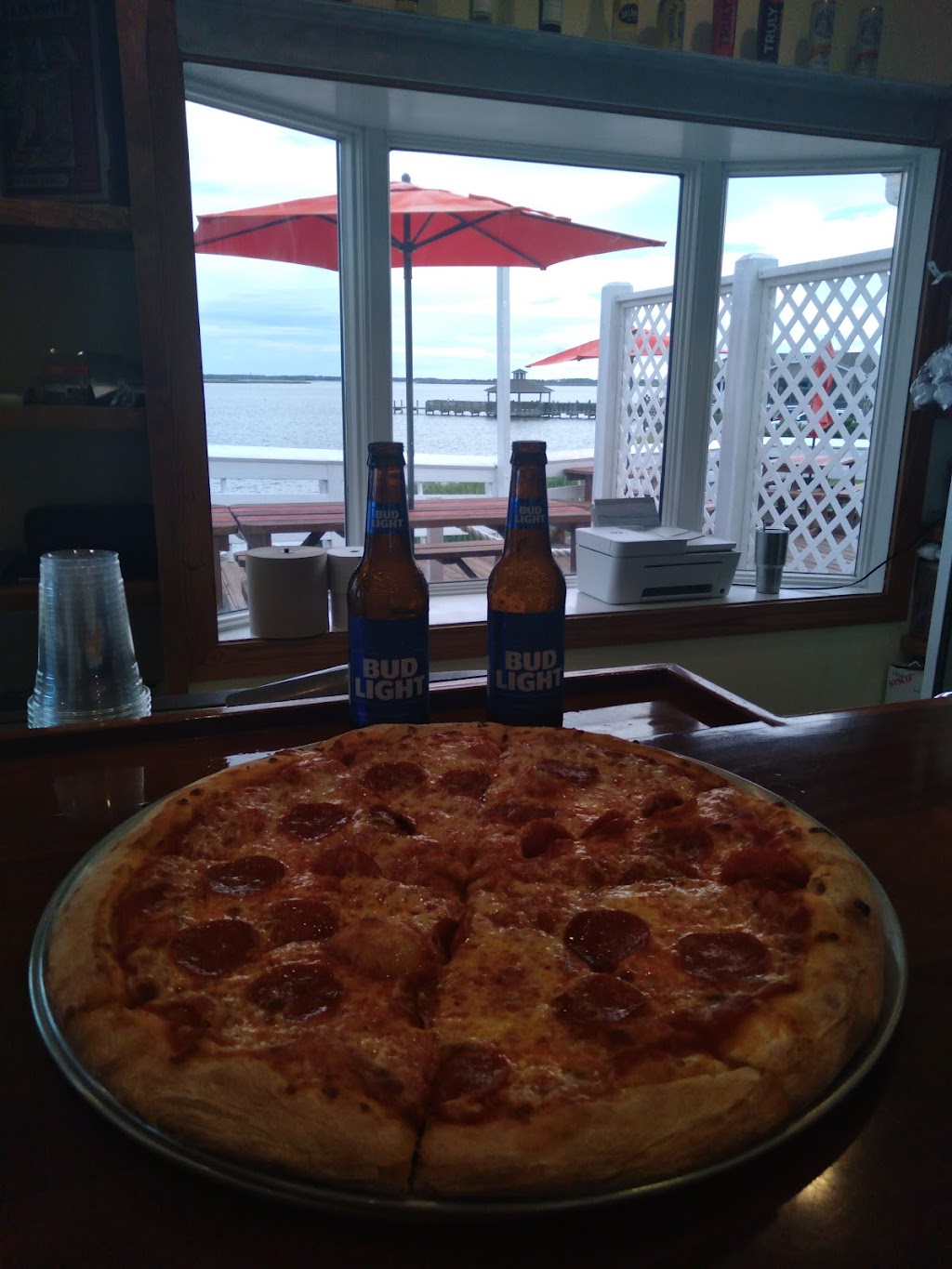 Waterfront Pizza | restaurant | 7531 S Virginia Dare Trail, Nags Head, NC 27959, USA | 2527151227 OR +1 252-715-1227