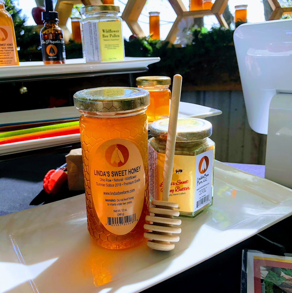 Lindas Bee Farm | restaurant | 3323 Parkman Rd NW, Warren, OH 44481, USA | 3303147856 OR +1 330-314-7856