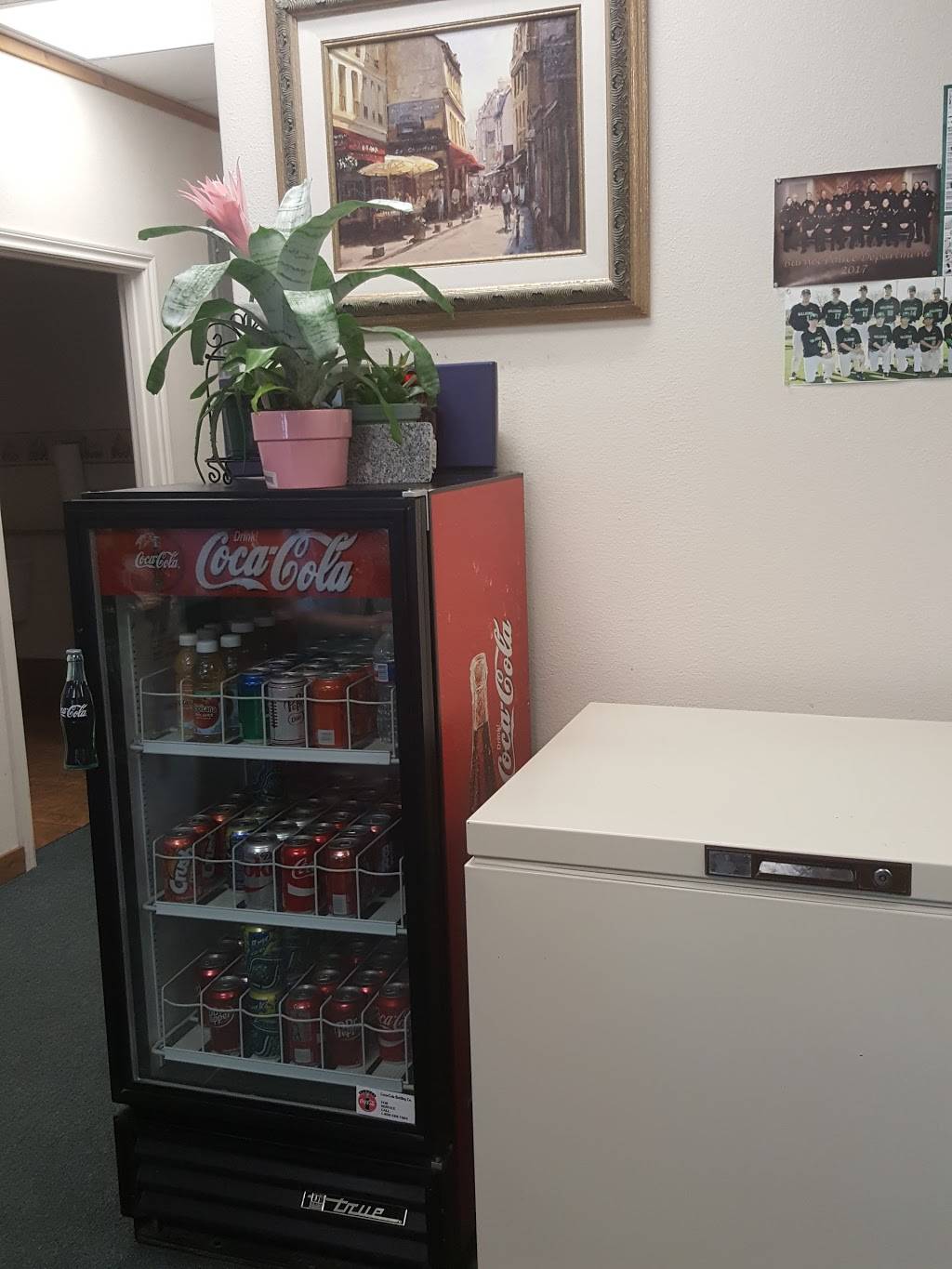 Las Comadres | restaurant | 1001 S Water St E, Burnet, TX 78611, USA | 5127150227 OR +1 512-715-0227