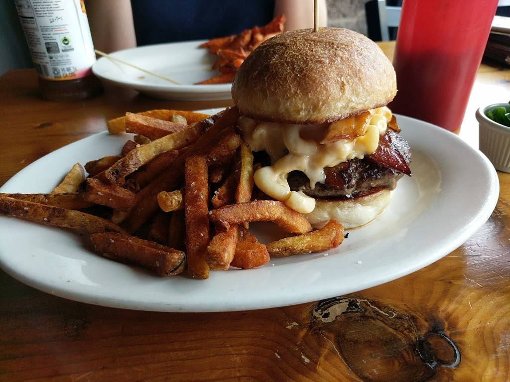 Stuffed Grassfed Burgers | restaurant | 150 Valley Rd #1, Montclair, NJ 07042, USA | 9738935805 OR +1 973-893-5805