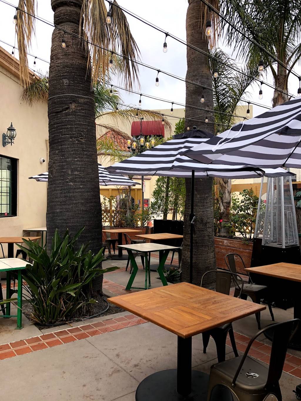 Maya Méxican Restaurant | restaurant | 110 S Lincoln St, Santa Maria, CA 93458, USA | 8052879920 OR +1 805-287-9920