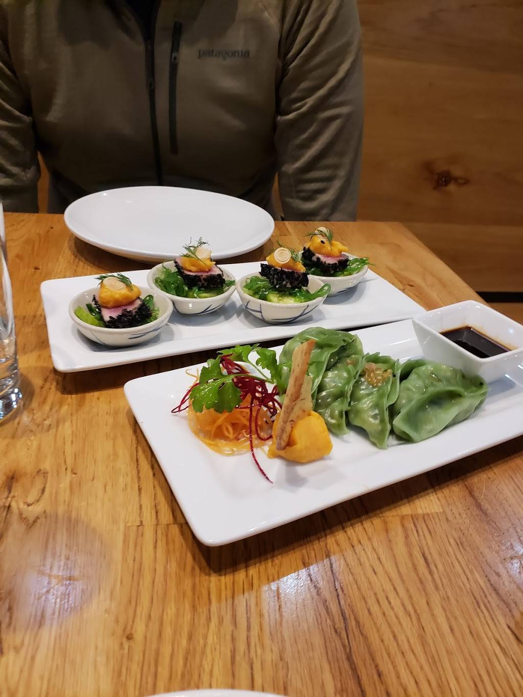 Super Thai Cuisine | restaurant | 2024 S Lamar Blvd, Austin, TX 78704, USA | 5122847004 OR +1 512-284-7004