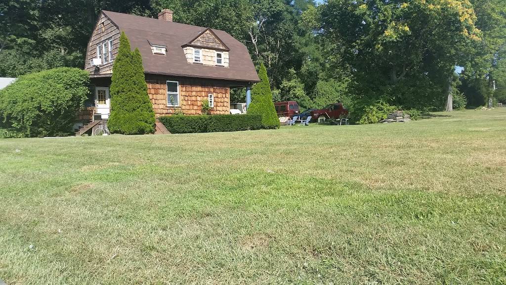 Castaways Yacht Club | restaurant | 425 Davenport Ave, New Rochelle, NY 10805, USA | 9146368444 OR +1 914-636-8444