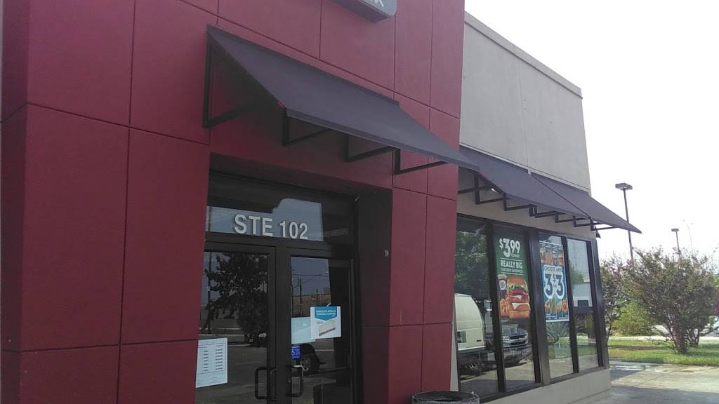 Jack in the Box | restaurant | 1214 W Old, US-90, San Antonio, TX 78227, USA | 2104321093 OR +1 210-432-1093