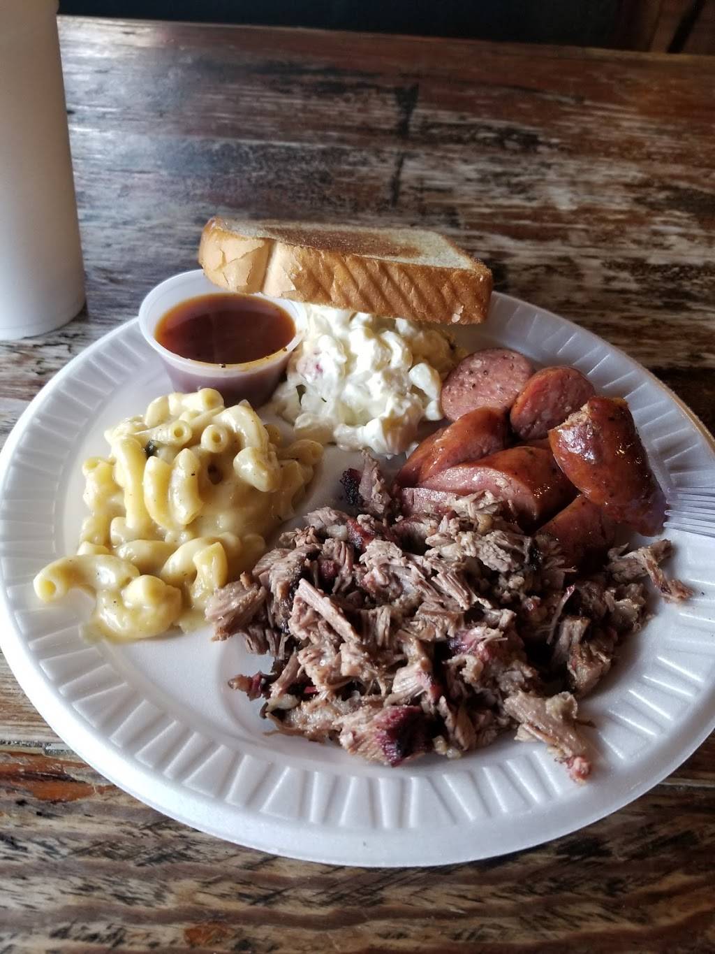 Red Barn BarBQue | restaurant | 4913 Colleyville Blvd, Colleyville, TX 76034, USA | 8177884553 OR +1 817-788-4553