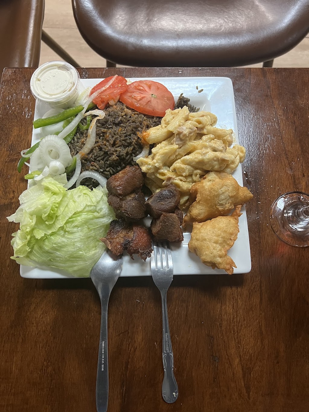 ALEZ CARIBBEAN CUISINE | restaurant | Located In: Westside Crossing, 5032 W Colonial Dr, Orlando, FL 32808, USA | 3219149395 OR +1 321-914-9395