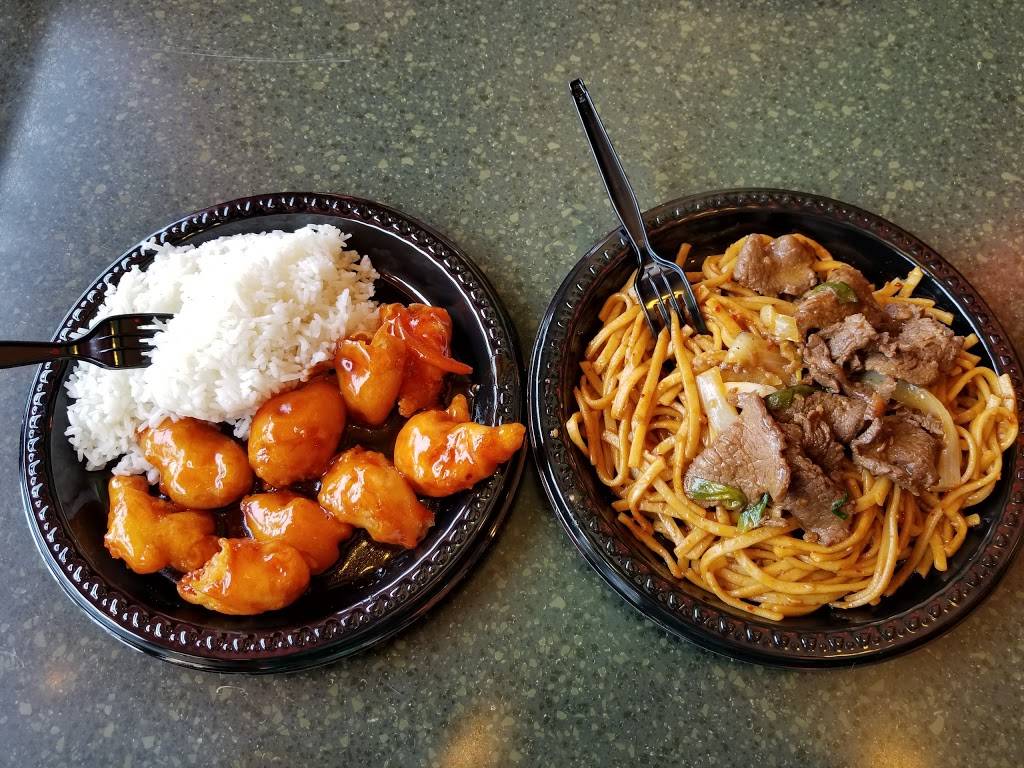 Lotus Blossom Café | restaurant | 1510 North Avenue of the Stars, Orlando, FL 32830, USA | 4079393463 OR +1 407-939-3463