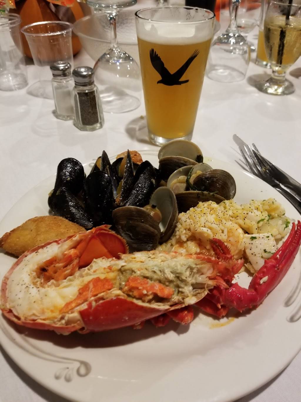 Europa Black Rock Bar & Grill | night club | 782 Center St, Ludlow, MA 01056, USA | 4135476443 OR +1 413-547-6443