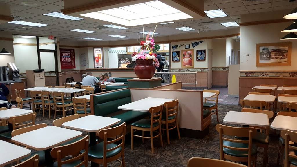 Wendys | restaurant | 19680 Cochran Blvd, Port Charlotte, FL 33948, USA | 9416255585 OR +1 941-625-5585