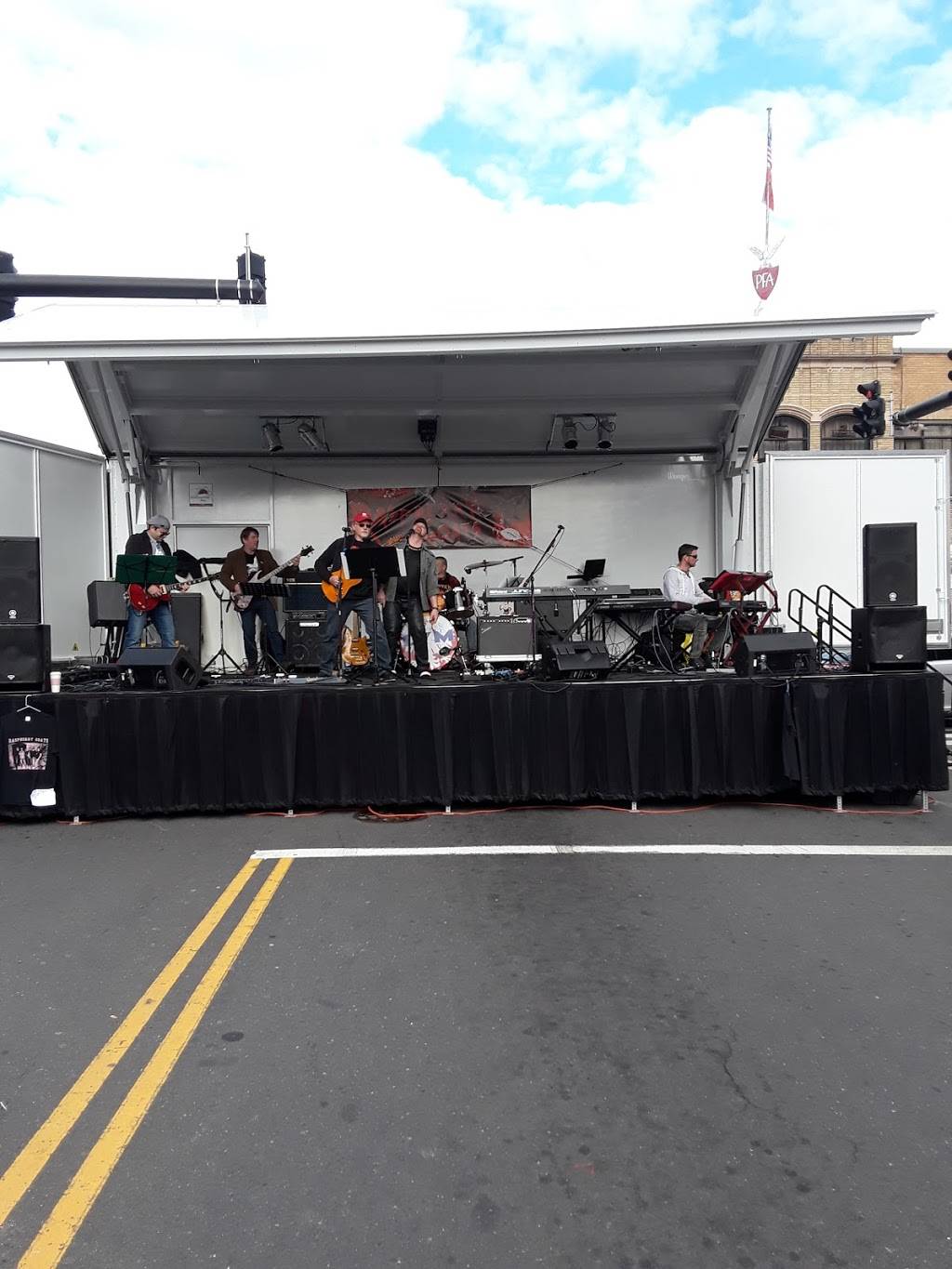 Taste of Poland | restaurant | 99 Broad St, New Britain, CT 06053, USA | 8608262720 OR +1 860-826-2720