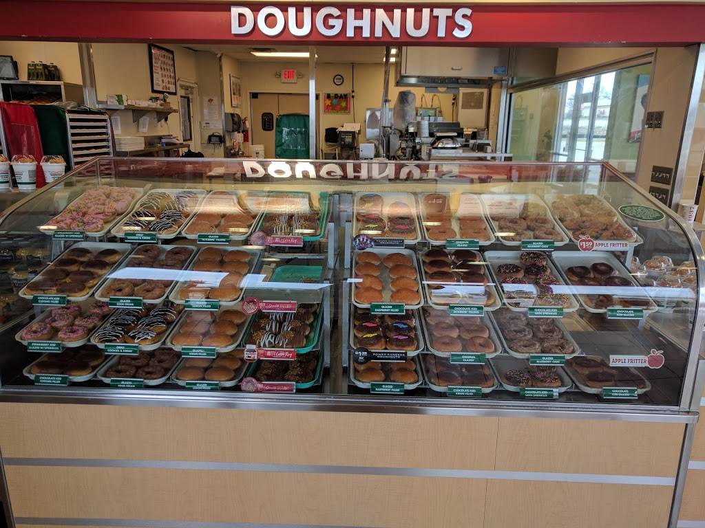 Krispy Kreme | bakery | 1575 Veterans Pkwy, Jeffersonville, IN 47130, USA | 8122887889 OR +1 812-288-7889