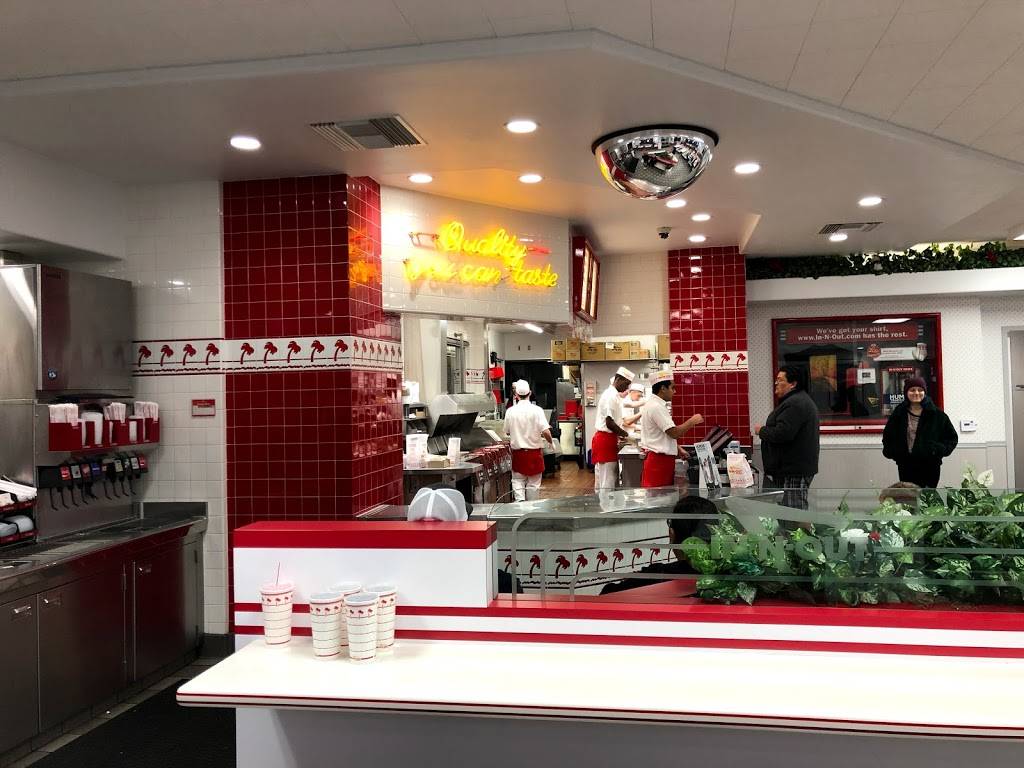 In-N-Out Burger | restaurant | 27380 La Paz Rd, Laguna Niguel, CA 92677, USA | 8007861000 OR +1 800-786-1000
