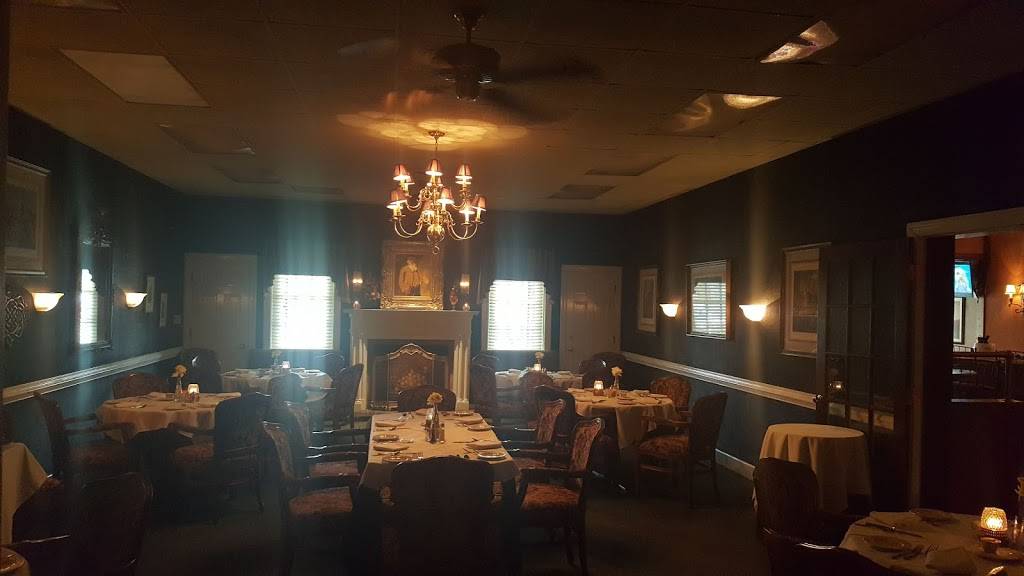 Calverts Restaurant | restaurant | 475 Highland Ave, Augusta, GA 30909, USA | 7067384514 OR +1 706-738-4514