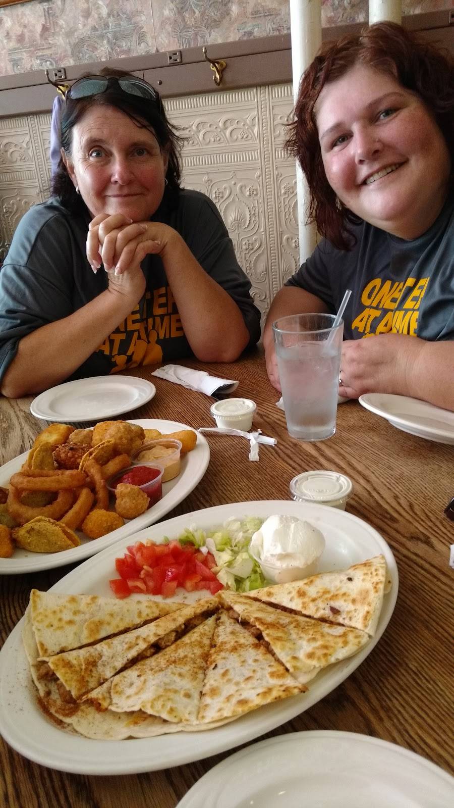 Kissners | restaurant | 524 Clinton St, Defiance, OH 43512, USA | 4197821116 OR +1 419-782-1116