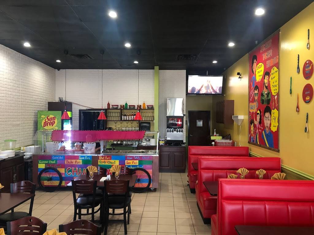 Rajs Kitchen | restaurant | 9609 N Tryon St unit-a, Charlotte, NC 28262, USA | 9809995511 OR +1 980-999-5511