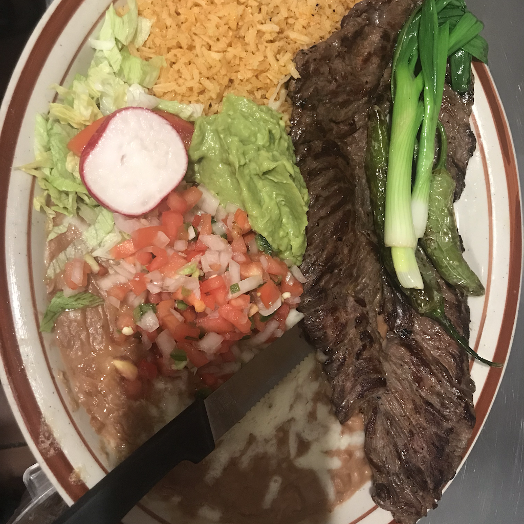 Zapatas Authentic Mexican Restaurant | restaurant | 29510 Nuevo Rd, Nuevo, CA 92567, USA | 9519810074 OR +1 951-981-0074