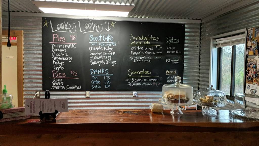 Cheyennes Lunch Box | restaurant | 1501 US-259, Henderson, TX 75654, USA | 9036461506 OR +1 903-646-1506