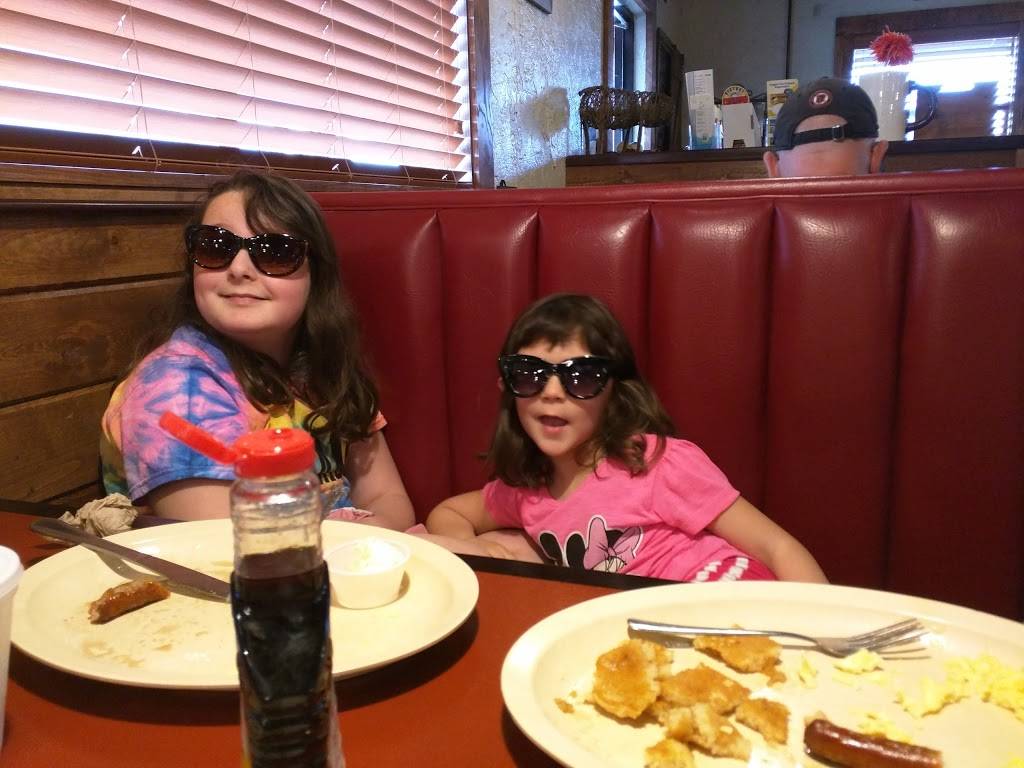 Grahams Smokehouse | restaurant | 6006 N Atlantic Ave, Cape Canaveral, FL 32920, USA | 3217853302 OR +1 321-785-3302