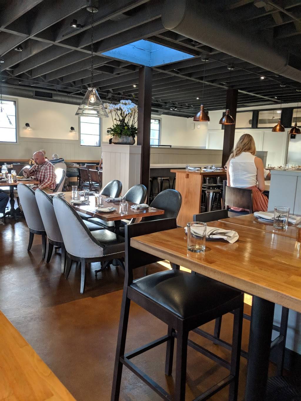 foothill | restaurant | 2835 E Foothill Blvd, Pasadena, CA 91107, USA | 6264492337 OR +1 626-449-2337