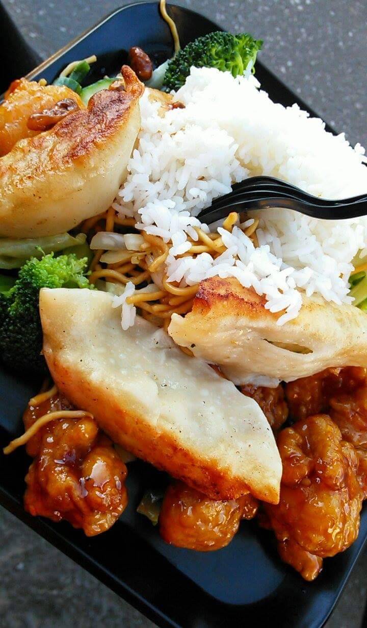 Panda Express | meal takeaway | 688 Sutton Way, Grass Valley, CA 95945, USA | 5302731040 OR +1 530-273-1040