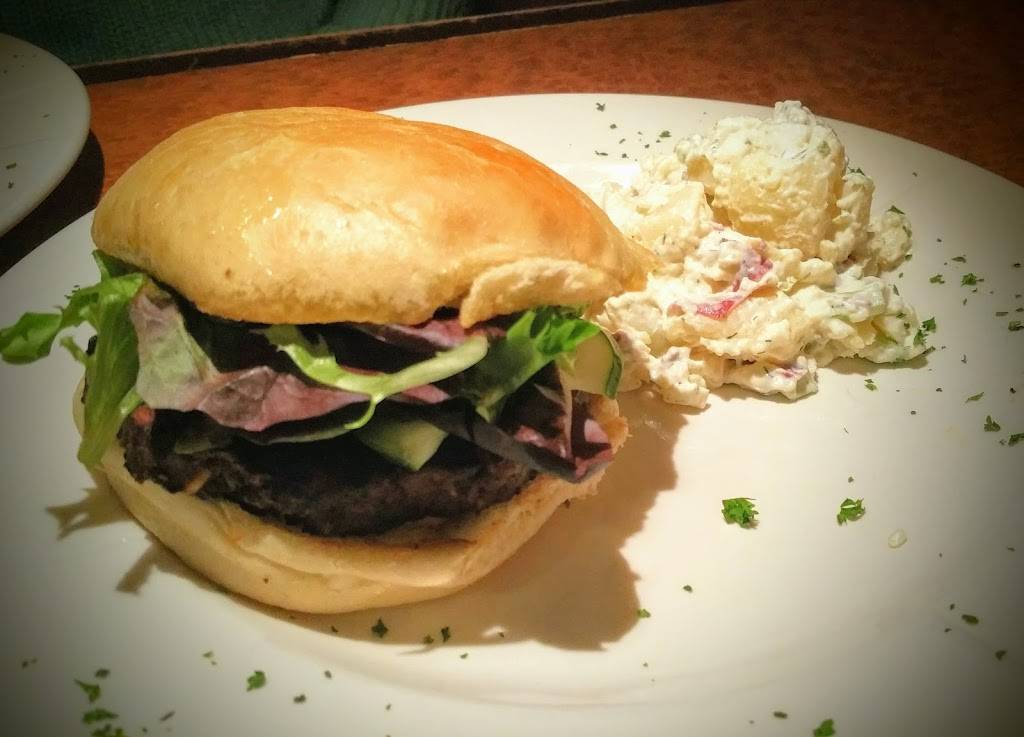 Olde New York | restaurant | 2298 E College Ave, State College, PA 16801, USA | 8142371582 OR +1 814-237-1582