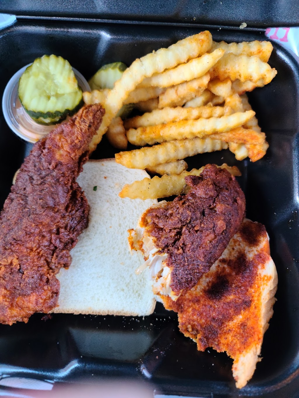 Daves Hot Chicken | restaurant | 5301 W Centinela Ave, Los Angeles, CA 90045, USA | 3234104822 OR +1 323-410-4822