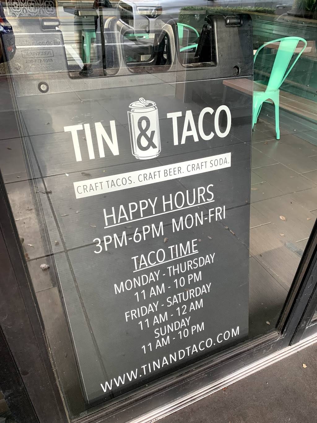 Tin & Taco College Park | restaurant | 2429 Edgewater Dr, Orlando, FL 32804, USA | 4077042263 OR +1 407-704-2263