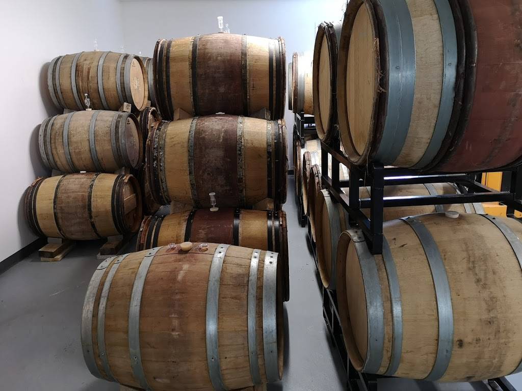 Robin Bière Naturelle | restaurant | 6547 Rue Foster, Waterloo, QC J0E 2N0, Canada | 4509121745 OR +1 450-912-1745