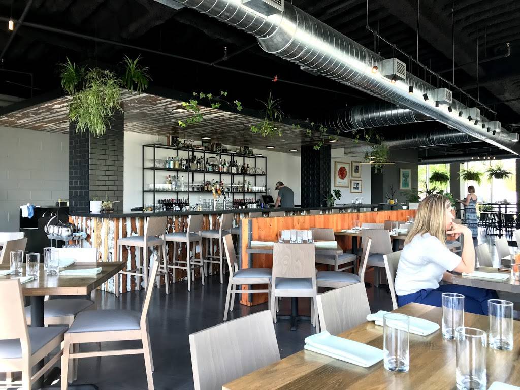 Linear Restaurant | restaurant | 1001 Monroe Ave NW, Grand Rapids, MI 49503, USA | 6162004343 OR +1 616-200-4343