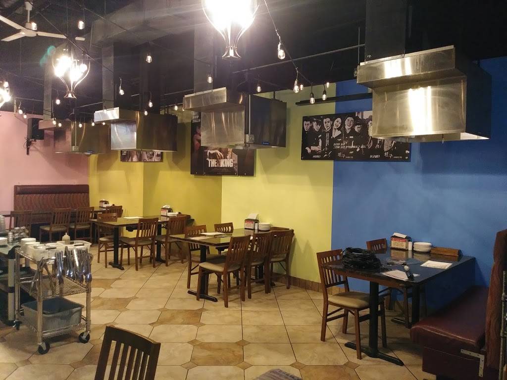 Woori Village | restaurant | 8526 W Golf Rd, Niles, IL 60714, USA | 8479668990 OR +1 847-966-8990