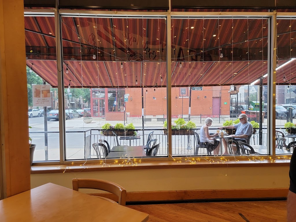 Pennys Noodle Shop | restaurant | 3400 N Sheffield Ave, Chicago, IL 60657, USA | 7732818448 OR +1 773-281-8448