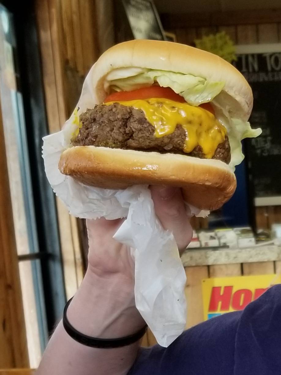 Tin Top Bar-B-Que 2 | restaurant | W, 121 Old Hwy 25, Columbiana, AL 35051, USA | 2056700583 OR +1 205-670-0583