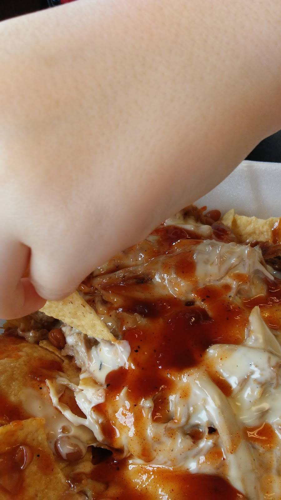 Strouds Barbeque | restaurant | 1400 W Baddour Pkwy, Lebanon, TN 37087, USA | 6154446695 OR +1 615-444-6695