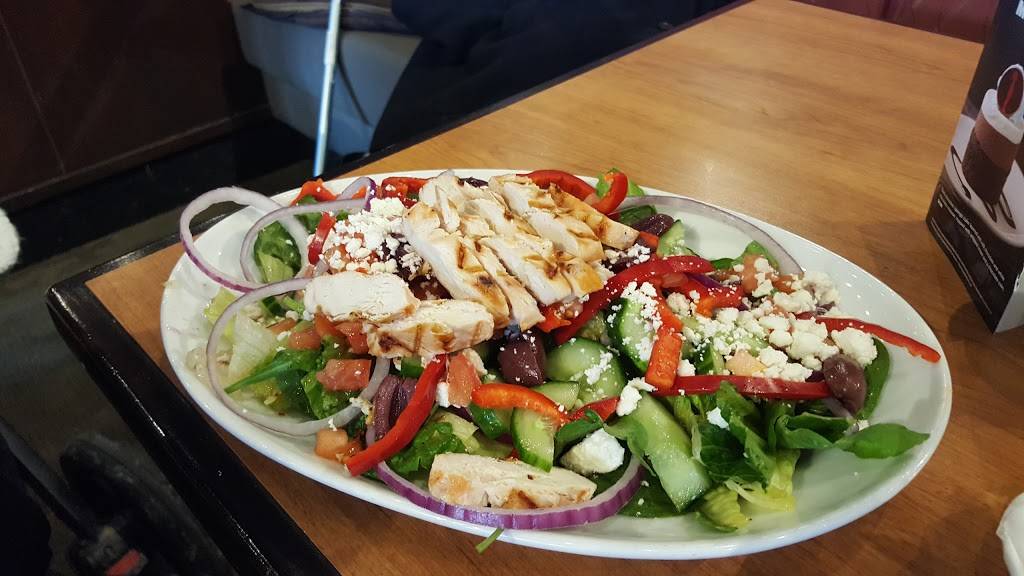 Boston Pizza | restaurant | 425 Bingemans Centre Dr, Kitchener, ON N2B 3X7, Canada | 5197458888 OR +1 519-745-8888